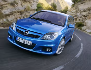 Opel Vectra Caravan OPC (C) '2005–08