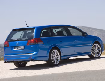 Opel Vectra Caravan OPC (C) '2005–08