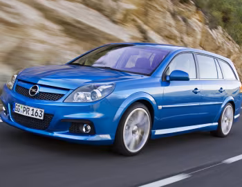 Opel Vectra Caravan OPC (C) '2005–08