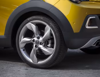 Opel Adam Rocks '2014–18