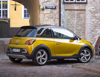 Opel Adam Rocks '2014–18