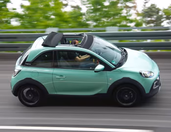 Opel Adam Rocks '2014–18