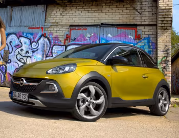 Opel Adam Rocks '2014–18