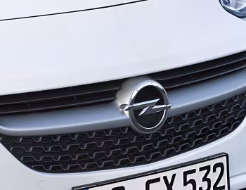Opel Adam "White Link" [Germany] '11.2013–06.2014