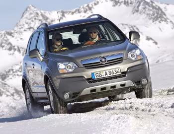Opel Antara 3.2 V6 '2006–10