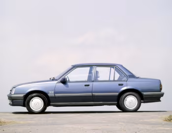 Opel Ascona GLS-Exklusiv [Worldwide] (C3) '1987–88