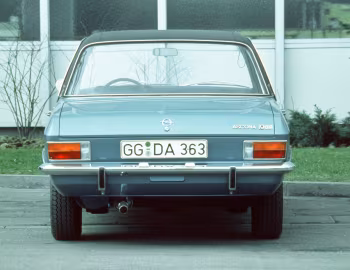 Opel Ascona 1.9 SR 4-door (A) '08.1971–73
