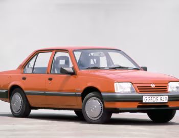Opel Ascona GLS [Worldwide] (C3) '1986–87
