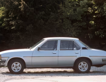 Opel Ascona 4-door (B) '1979–81