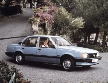 Opel Ascona Luxus [Worldwide] (C1) '08.1981–10.1984