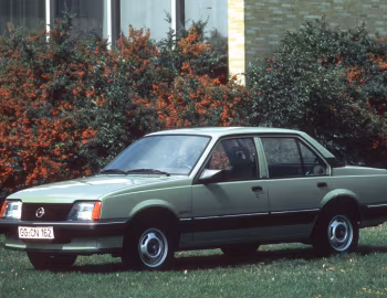 Opel Ascona "J" (C1) '1982–84