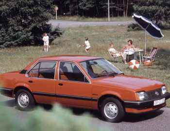 Opel Ascona Berlina [Worldwide] (C1) '08.1981–10.1984