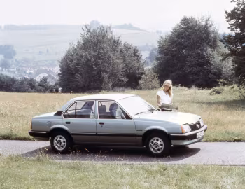 Opel Ascona Berlina [Worldwide] (C1) '08.1981–10.1984