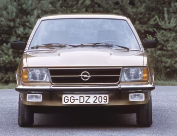 Opel Ascona 2.0 D Berlina 4-door (B) '1978–79