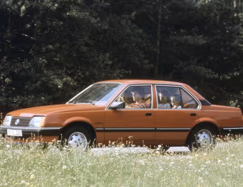 Opel Ascona Berlina [Worldwide] (C1) '08.1981–10.1984