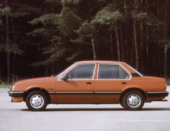 Opel Ascona Berlina [Worldwide] (C1) '08.1981–10.1984