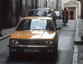 Opel Ascona Berlina 4-door (B) '1975–79