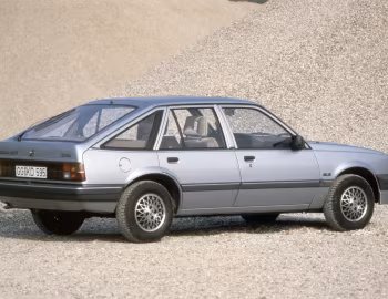 Opel Ascona GLS CC [Worldwide] (C3) '1986–87