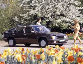 Opel Ascona CC CD (C1) '1982–84