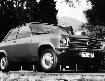 Opel Ascona 2-door Sedan (A) '1970–08.1975