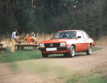 Opel Ascona J 2-door (B) '1980