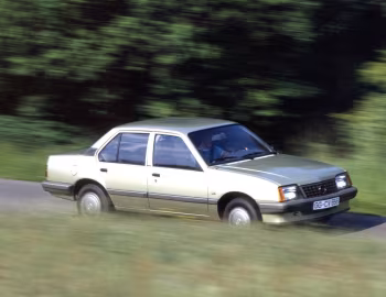 Opel Ascona LS (C2) '1984–86