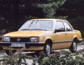 Opel Ascona Luxus 2-door (C1) '1981–84