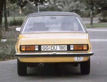 Opel Ascona 1.9 SR 4-door (B) '1975–79