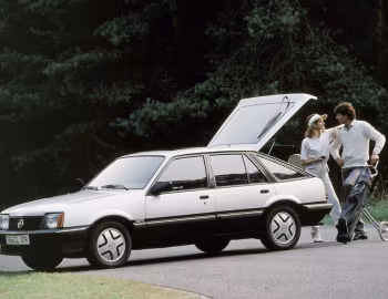 Opel Ascona CC SR (C1) '1981–84