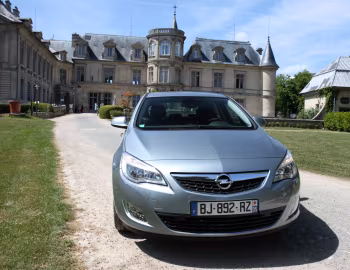 Opel Astra CDTI (J) '2009–12