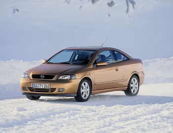 Opel Astra Coupe (G) '2000–04