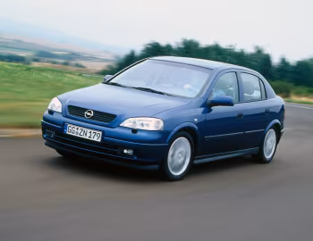 Opel Astra 2.2 16V (G) '11.2000–06.2002