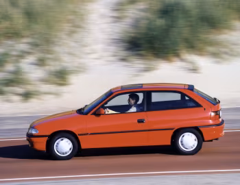 Opel Astra Dream 3-door (F) '06.1996–12.1997