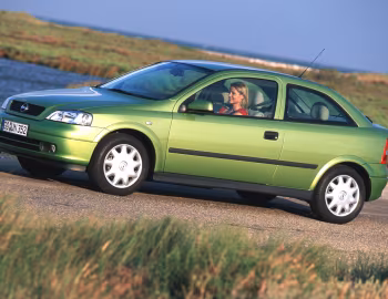 Opel Astra 3-door (G) '1998–2004
