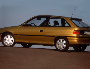 Opel Astra Motion 3-door (F) '06.1996–12.1997
