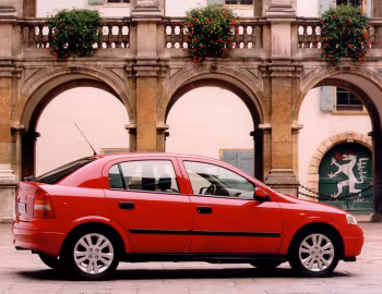 Opel Astra 5-door (G) '1998–2004