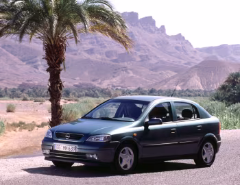 Opel Astra 5-door (G) '1998–2004