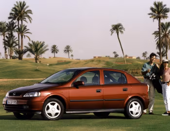 Opel Astra 5-door (G) '1998–2004