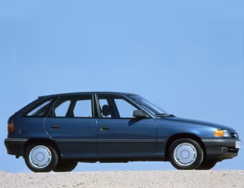 Opel Astra 5-door (F) '08.1991–94