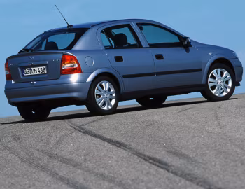 Opel Astra 5-door (G) '1998–2004