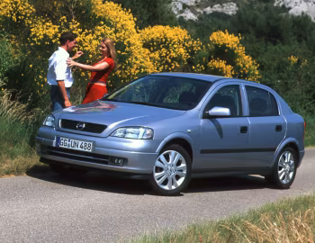 Opel Astra 5-door (G) '1998–2004