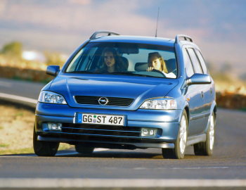 All pictures of Opel Astra (G) '1998–2004