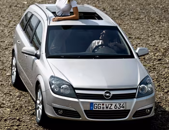 Opel Astra Caravan 1.8 (H) '10.2004–11.2006