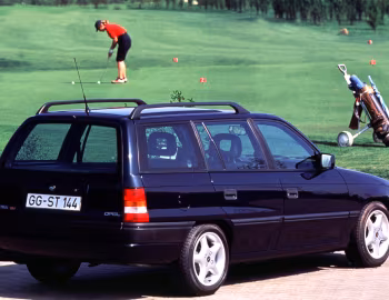 Opel Astra Caravan 16V (F) '08.1993–07.1994