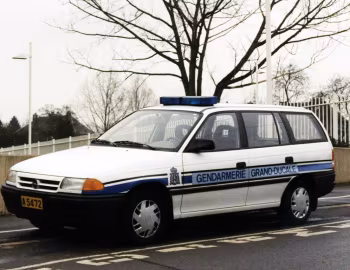 Opel Astra Caravan Gendarmerie [Luxembourg] (F) '1991–94