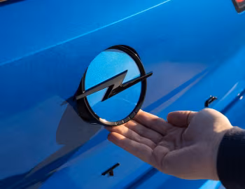 Opel Astra Electric [Worldwide] (L) '2023–25