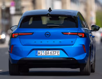 Opel Astra Electric [Worldwide] (L) '2023–25