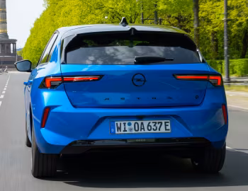 Opel Astra Electric [Worldwide] (L) '2023–25