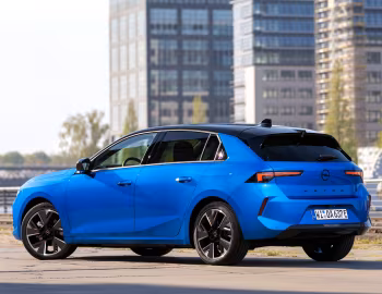 Opel Astra Electric [Worldwide] (L) '2023–25