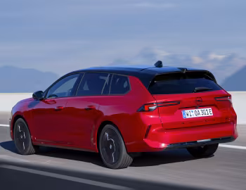 Opel Astra Electric Sports Tourer [Worldwide] (L) '2023–25